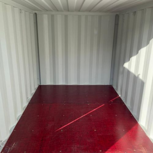 Containers 7 pieds dispo sur parc